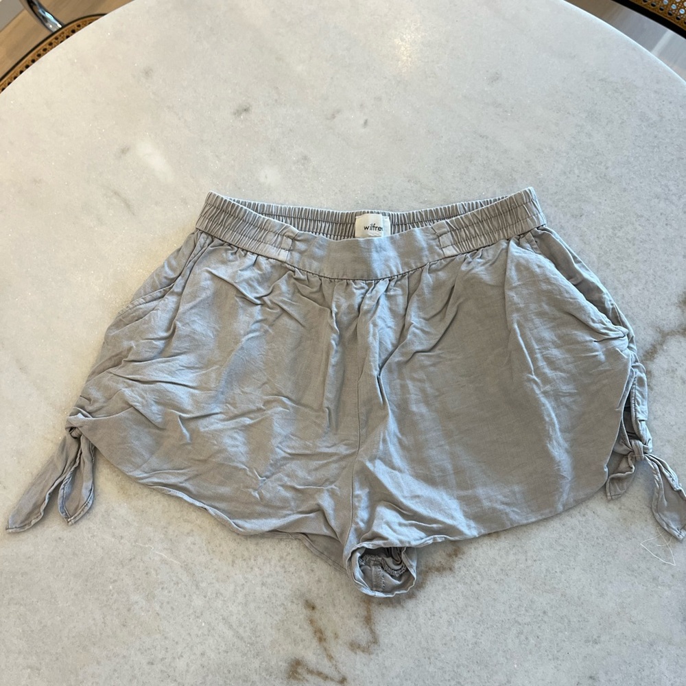 WILFRED shorts